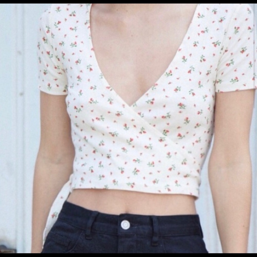Brandy Rae Top - Picture 4 of 4